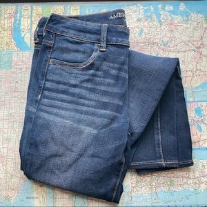 AEO Super Stretch Skinny Jeans size 8 long